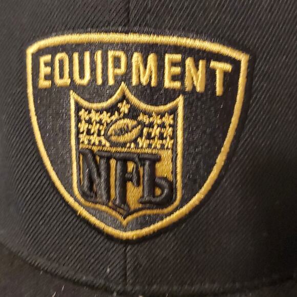 New Orleans Saints Fitted 7 1/4 - Picture 2 of 11